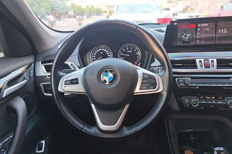 Used BMW X1 2020 sDrive25Li Leading Model Steering Wheel