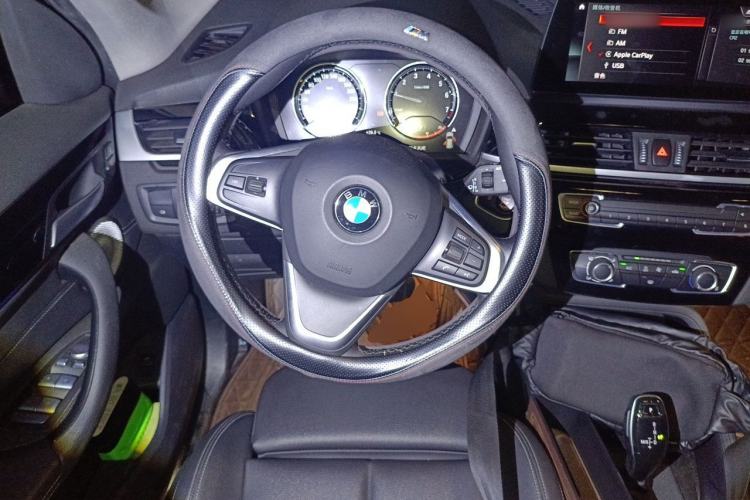 Used BMW X1 2020 sDrive20Li Fashion Model Steering Wheel