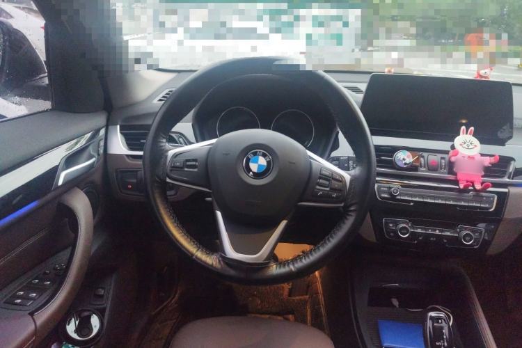 Used BMW X1 2020 sDrive25Li Leading Model Steering Wheel