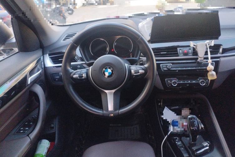 Used BMW X1 2020 sDrive20Li Premium Edition Steering Wheel