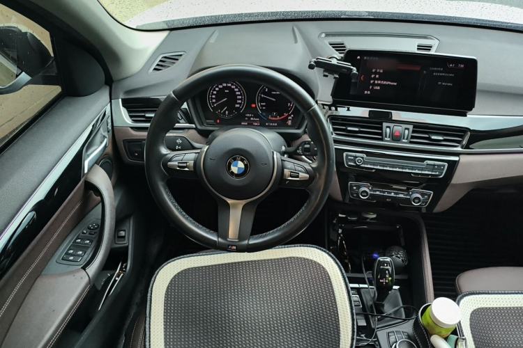 Used BMW X1 2020 sDrive20Li Premium Edition Steering Wheel