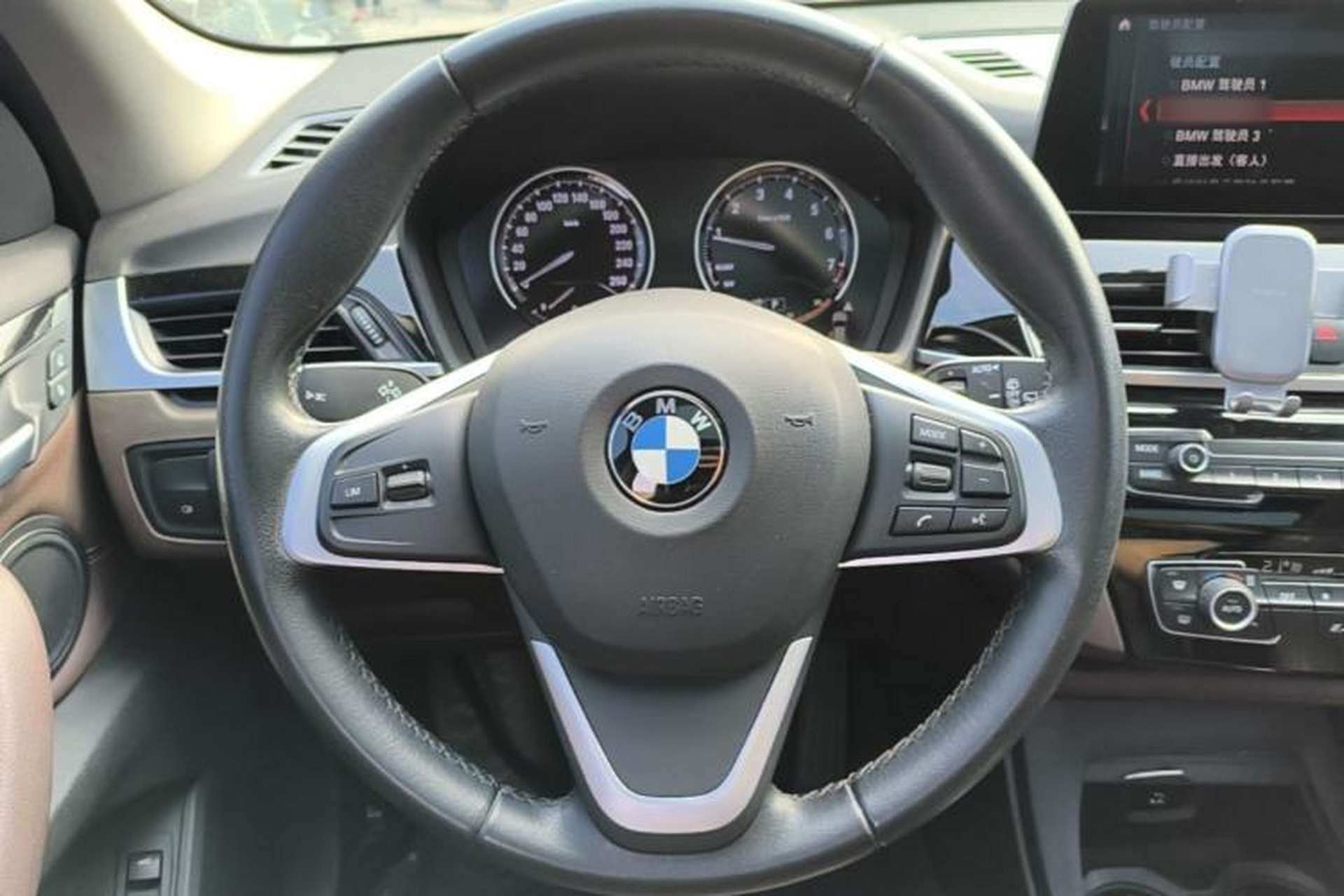 Used BMW X1 2020 sDrive25Li Leading Model Steering Wheel