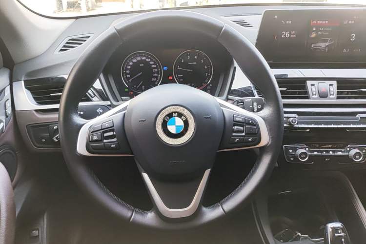 Used BMW X1 2020 sDrive25Li Leading Model Steering Wheel