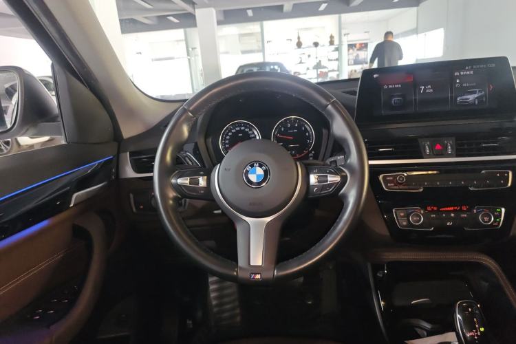 Used BMW X1 2020 sDrive20Li Premium Edition Steering Wheel