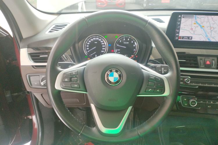 Used BMW X1 2020 sDrive25Li Leading Model Steering Wheel