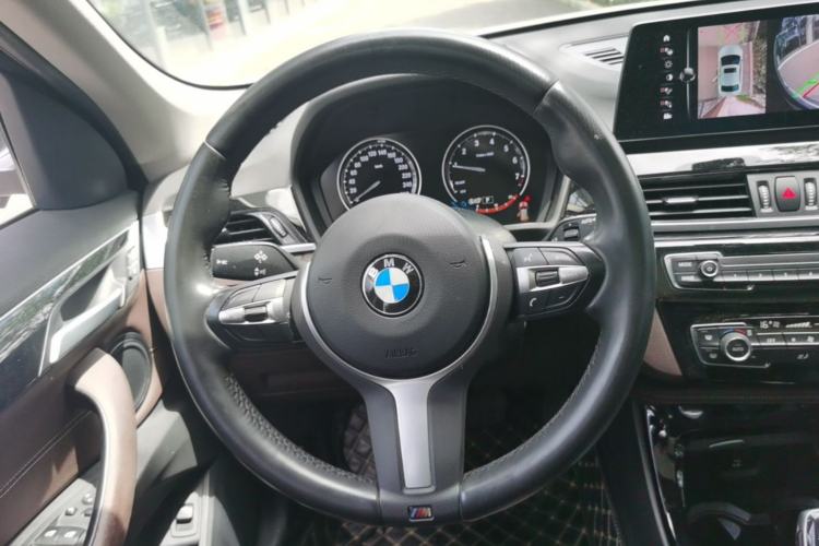Used BMW X1 2020 sDrive20Li Premium Edition Steering Wheel