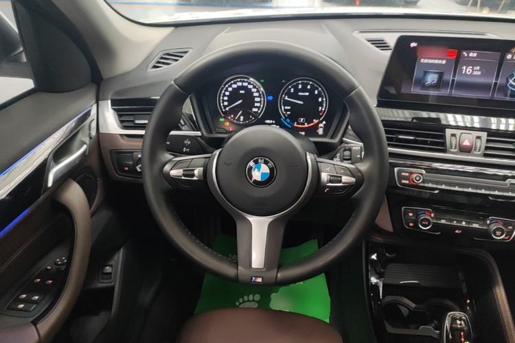 Used BMW X1 2020 sDrive20Li Premium Edition Steering Wheel