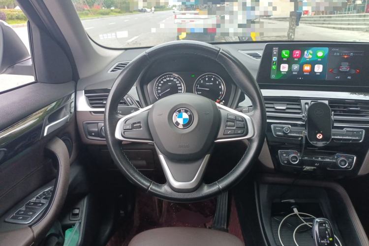 Used BMW X1 2020 sDrive25Li Leading Model Steering Wheel