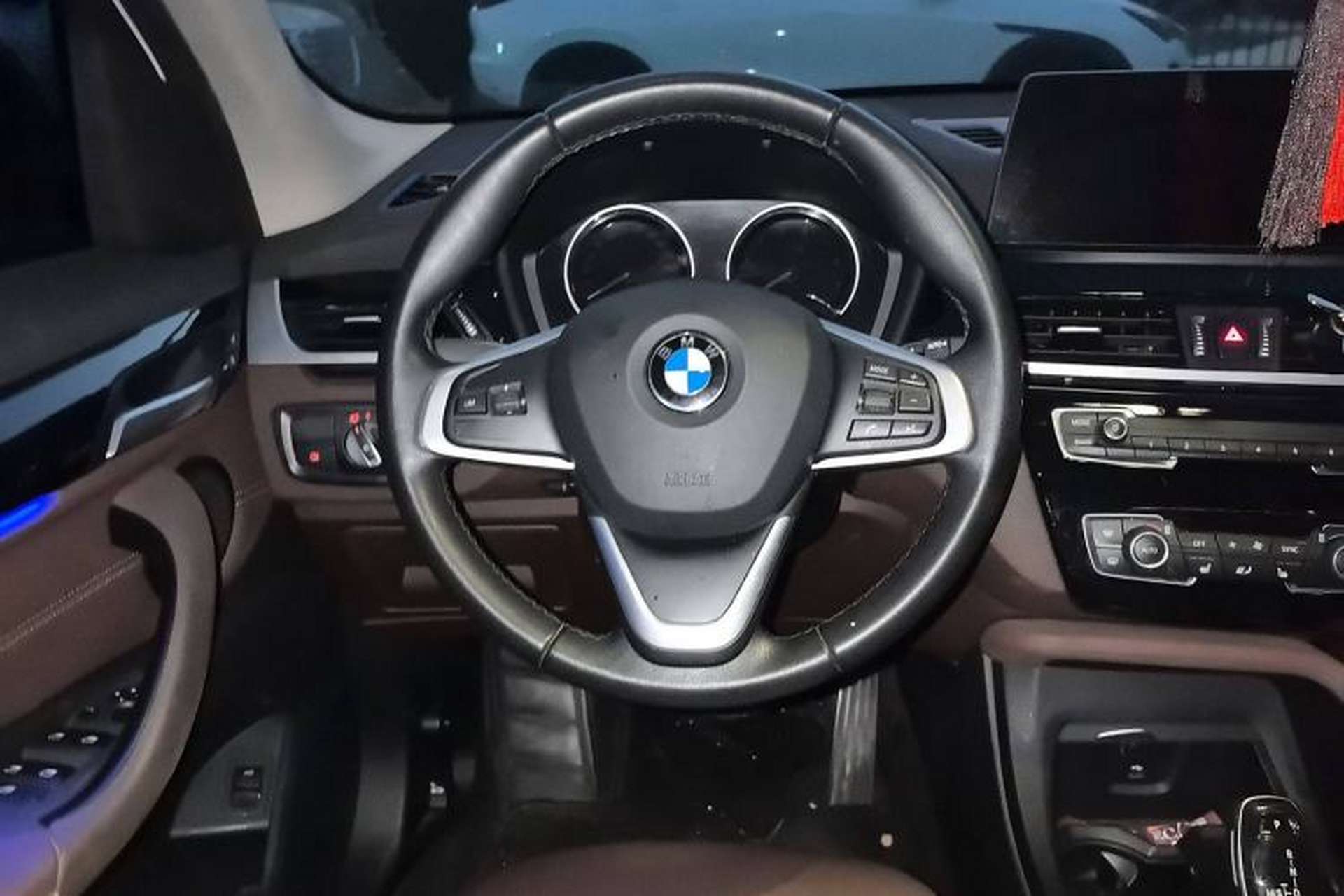 Used BMW X1 2020 sDrive25Li Leading Model Steering Wheel