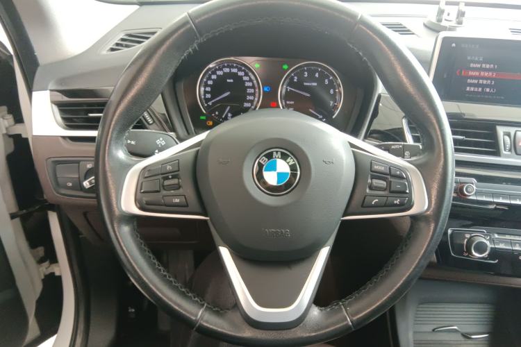 Used BMW X1 2020 sDrive20Li Fashion Model Steering Wheel