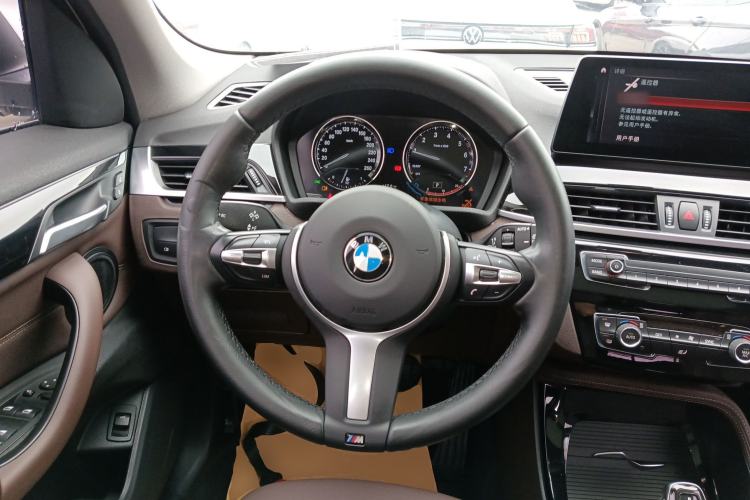 Used BMW X1 2020 sDrive20Li Premium Edition Steering Wheel