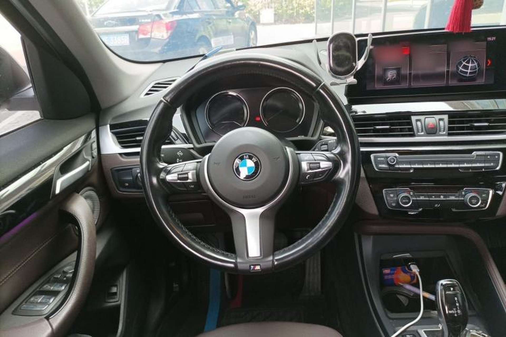 Used BMW X1 2020 sDrive25Li Leading Model Steering Wheel