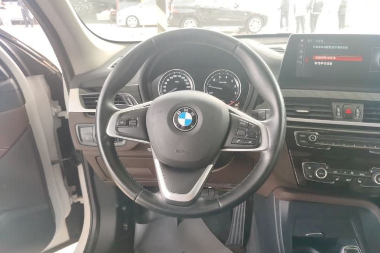 Used BMW X1 2020 sDrive25Li Leading Model Steering Wheel