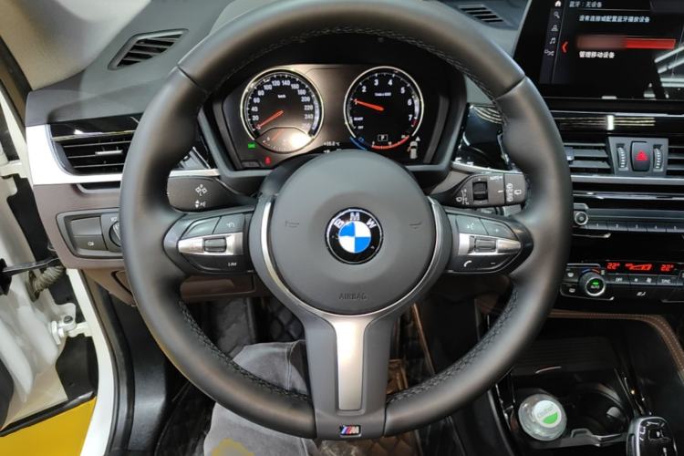 Used BMW X1 2020 sDrive20Li Premium Edition Steering Wheel