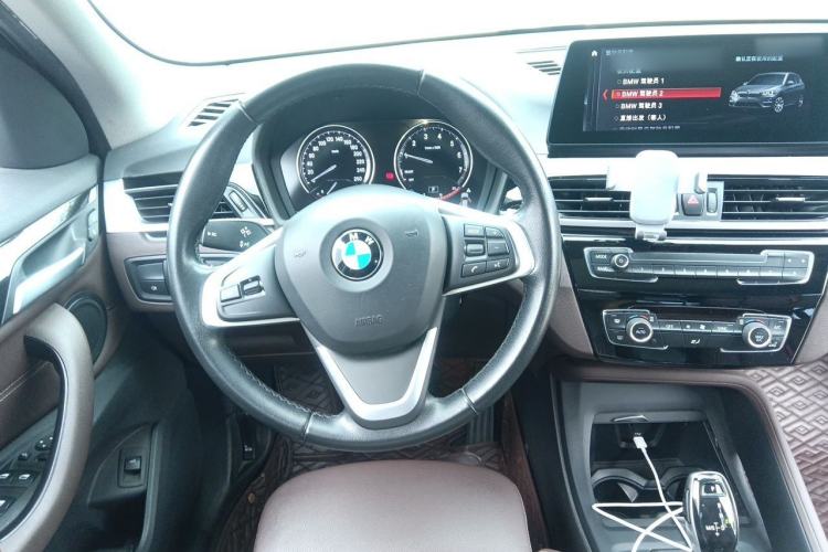 Used BMW X1 2020 sDrive25Li Leading Model Steering Wheel