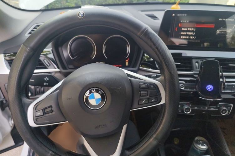 Used BMW X1 2020 sDrive25Li Leading Model Steering Wheel