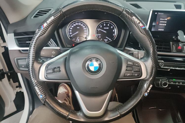Used BMW X1 2020 sDrive20Li Fashion Model Steering Wheel