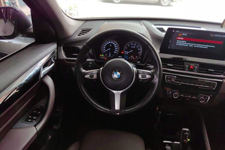 Used BMW X1 2020 sDrive20Li Premium Edition Steering Wheel