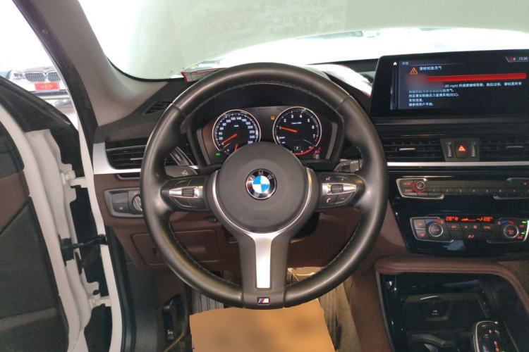Used BMW X1 2020 sDrive20Li Premium Edition Steering Wheel