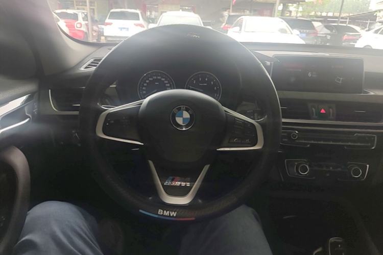 Used BMW X1 2020 sDrive20Li Fashion Model Steering Wheel