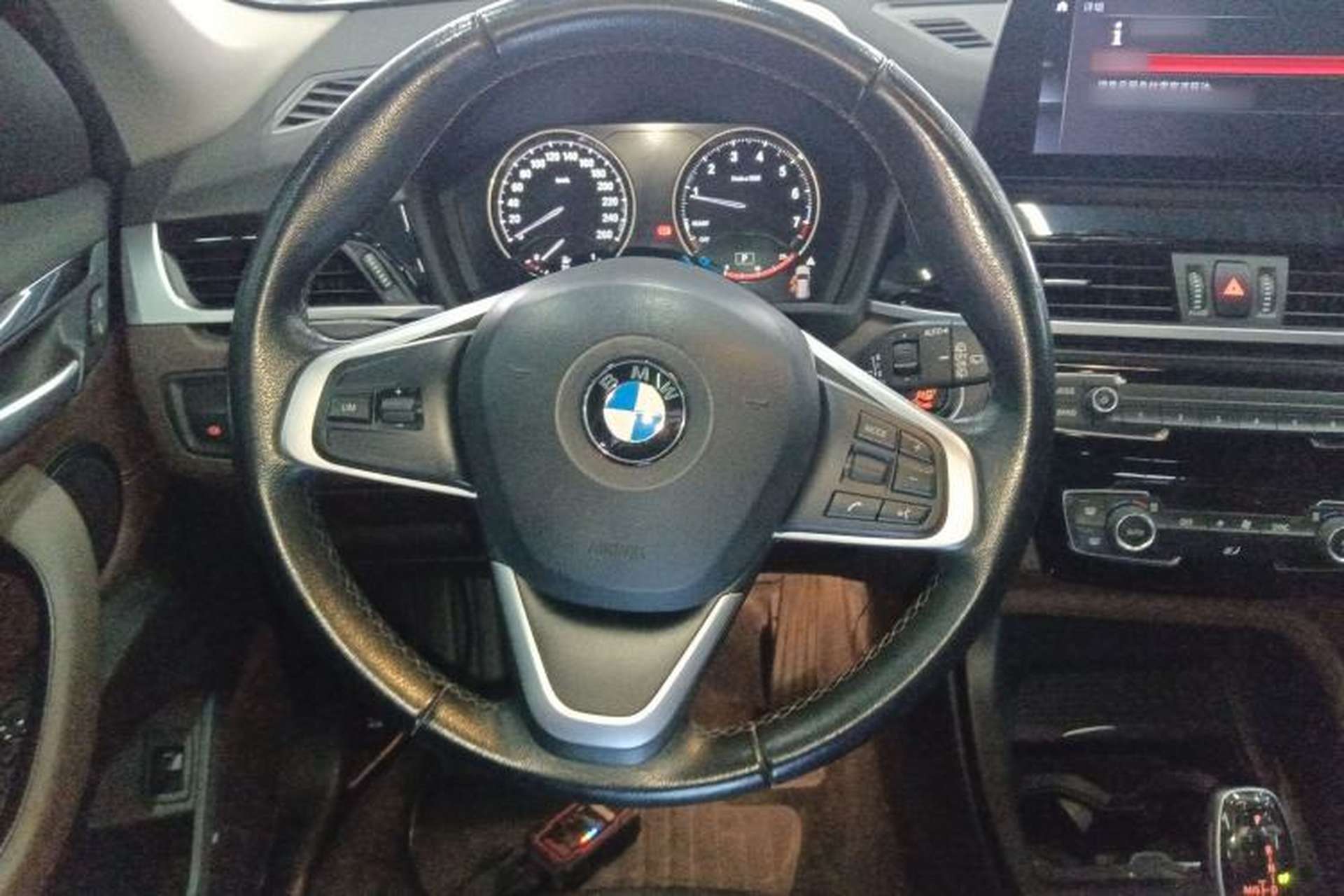 Used BMW X1 2020 sDrive25Li Leading Model Steering Wheel