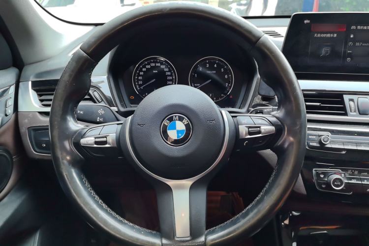 Used BMW X1 2020 sDrive20Li Premium Edition Steering Wheel