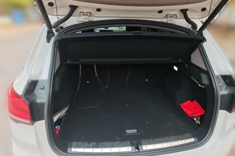 Used BMW X1 2020 sDrive25Li Leading Model Trunk