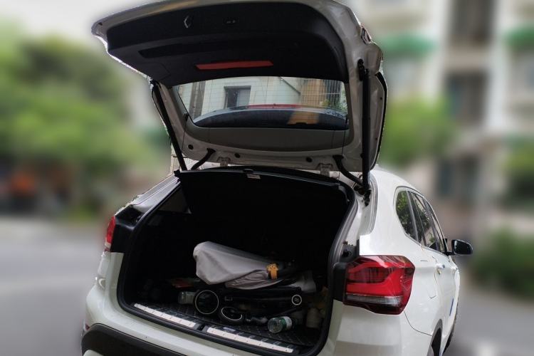 Used BMW X1 2020 sDrive25Li Leading Model Trunk