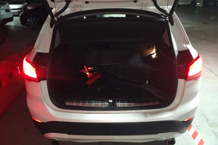 Used BMW X1 2020 sDrive20Li Fashion Model Trunk