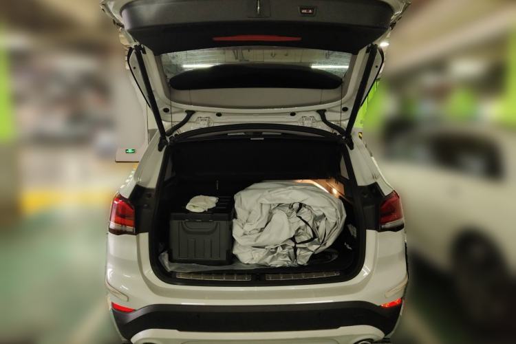 Used BMW X1 2020 sDrive25Li Leading Model Trunk