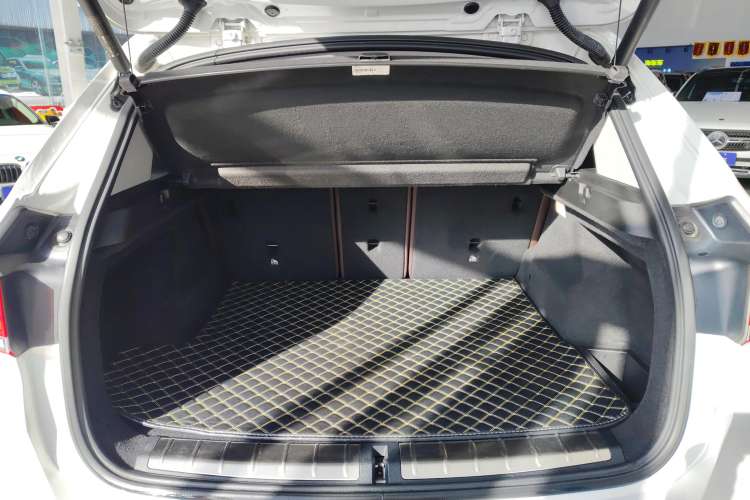 Used BMW X1 2020 xDrive25Li Luxury Edition Trunk