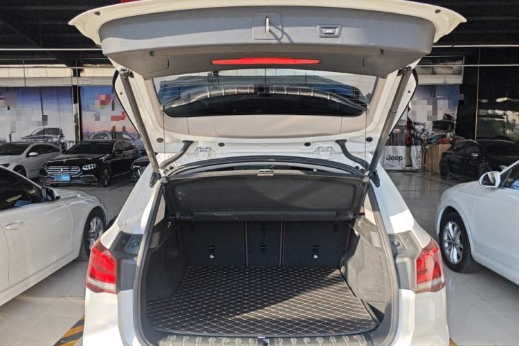 Used BMW X1 2020 sDrive20Li Premium Edition Trunk