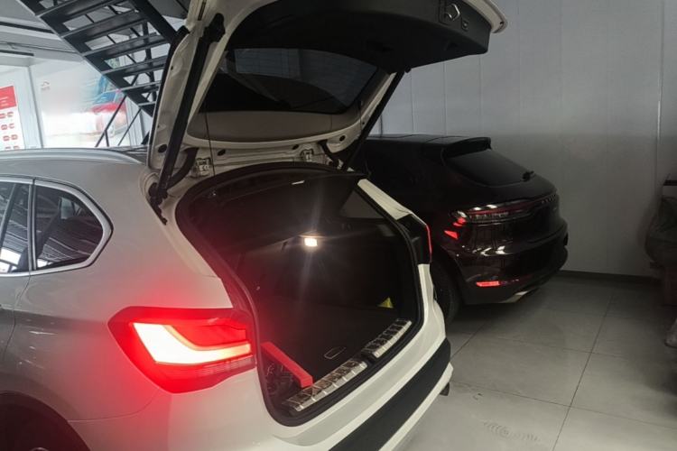 Used BMW X1 2020 sDrive20Li Premium Edition Trunk