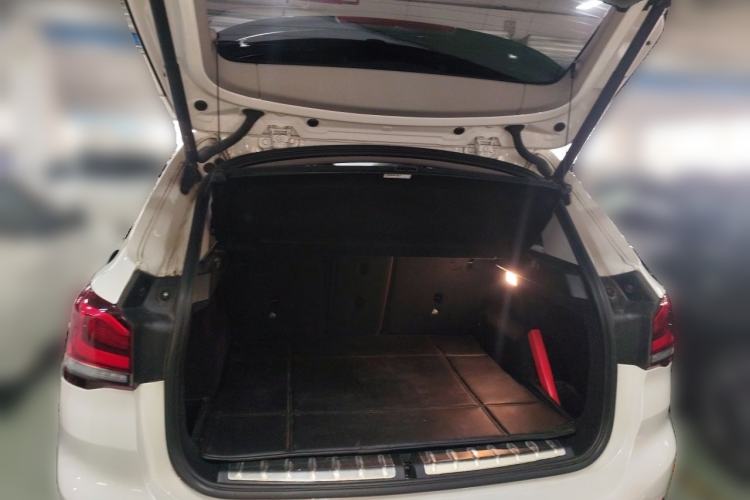 Used BMW X1 2020 sDrive25Li Leading Model Trunk