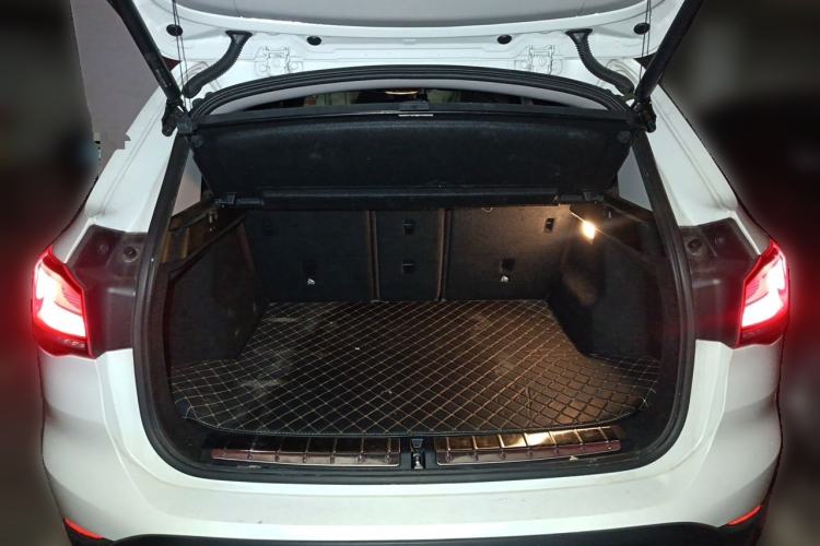 Used BMW X1 2020 sDrive20Li Premium Edition Trunk