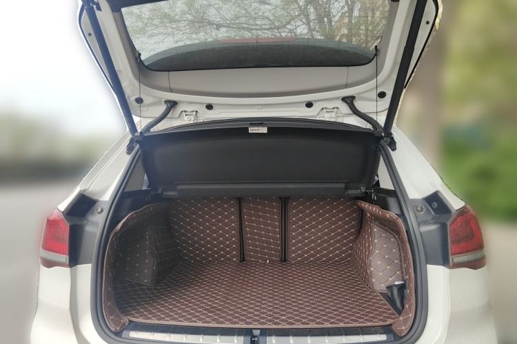 Used BMW X1 2020 sDrive20Li Premium Edition Trunk