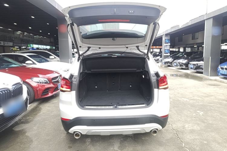 Used BMW X1 2020 sDrive20Li Premium Edition Trunk