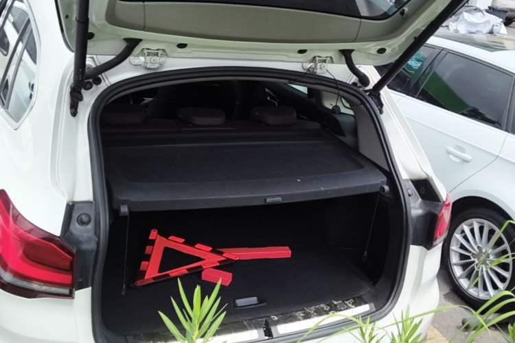 Used BMW X1 2020 sDrive20Li Fashion Model Trunk
