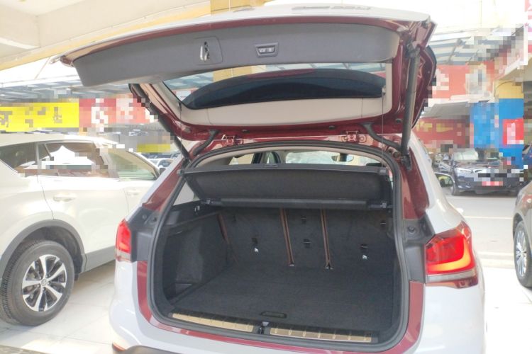 Used BMW X1 2020 sDrive25Li Leading Model Trunk