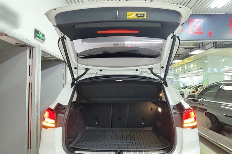 Used BMW X1 2020 xDrive25Li Luxury Edition Trunk