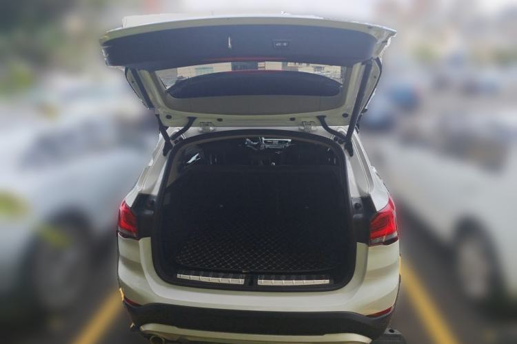 Used BMW X1 2020 xDrive25Li Luxury Edition Trunk