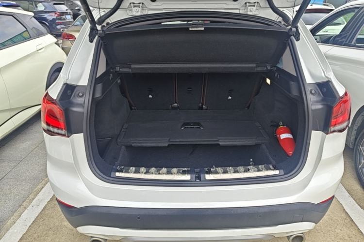 Used BMW X1 2020 xDrive25Li Luxury Edition Trunk
