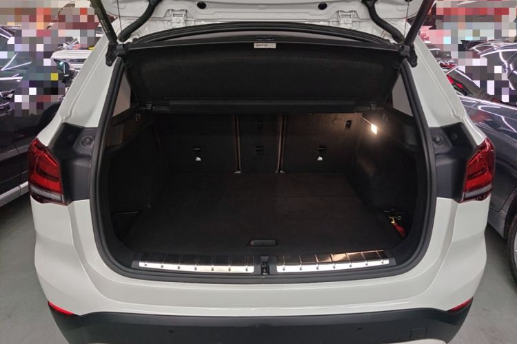 Used BMW X1 2020 sDrive20Li Premium Edition Trunk