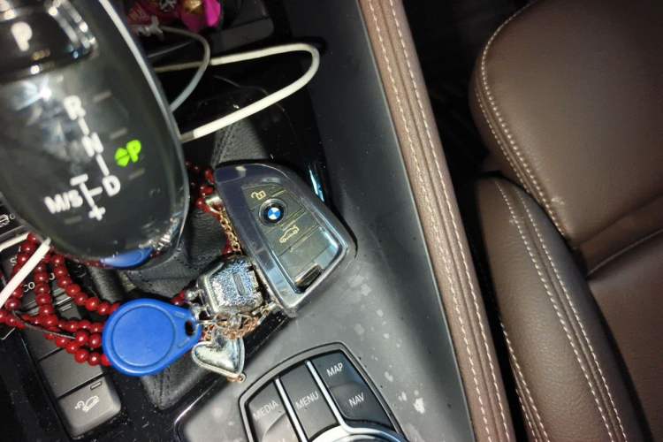 Used BMW X1 2020 xDrive25Li Luxury Edition Vehicle Key