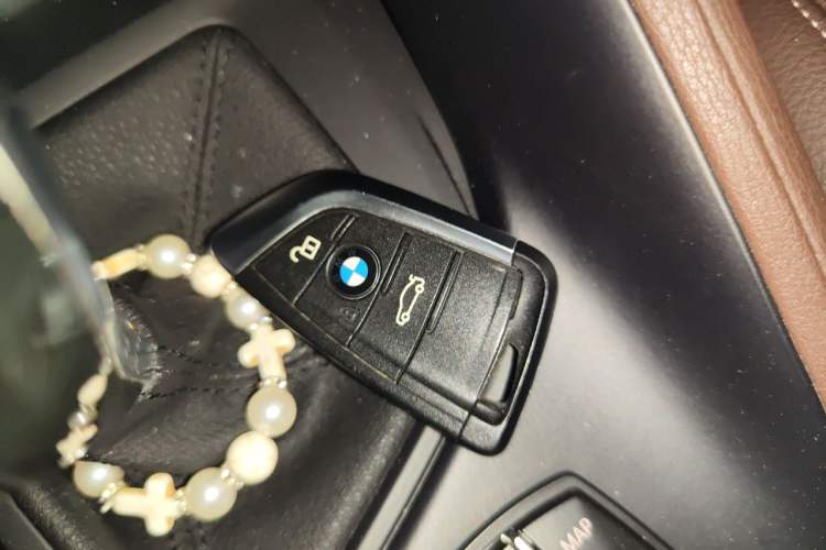 Used BMW X1 2020 sDrive25Li Leading Model Vehicle Key