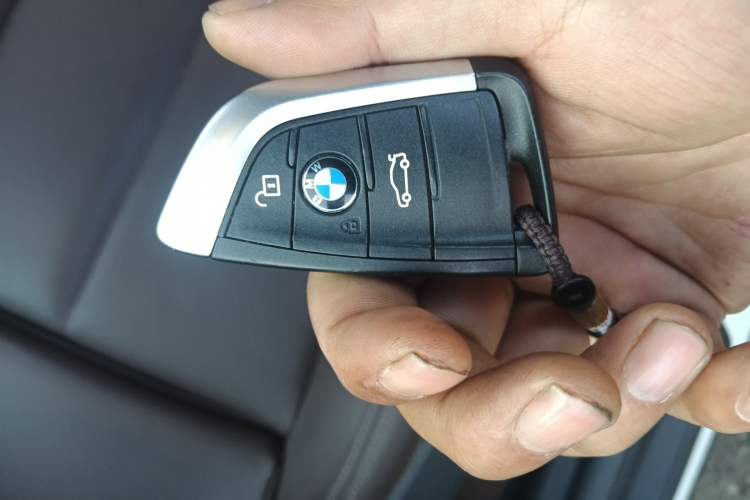 Used BMW X1 2020 sDrive25Li Leading Model Vehicle Key