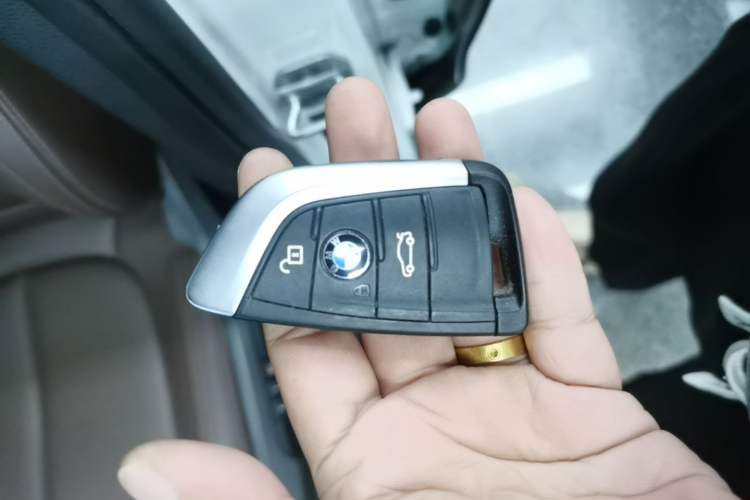 Used BMW X1 2020 xDrive25Li Luxury Edition Vehicle Key