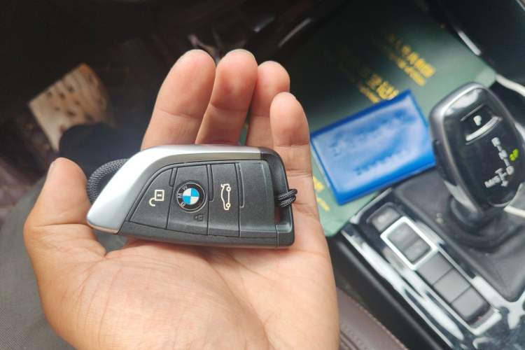 Used BMW X1 2020 sDrive20Li Premium Edition Vehicle Key