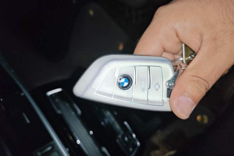 Used BMW X1 2020 sDrive25Li Leading Model Vehicle Key