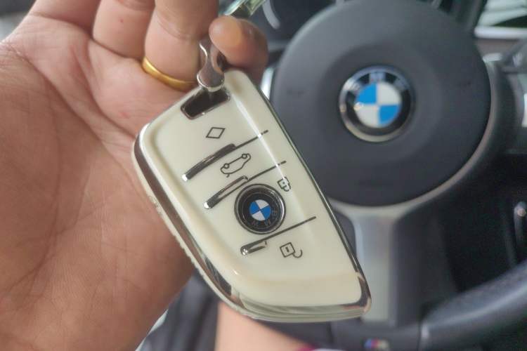 Used BMW X1 2020 sDrive20Li Premium Edition Vehicle Key